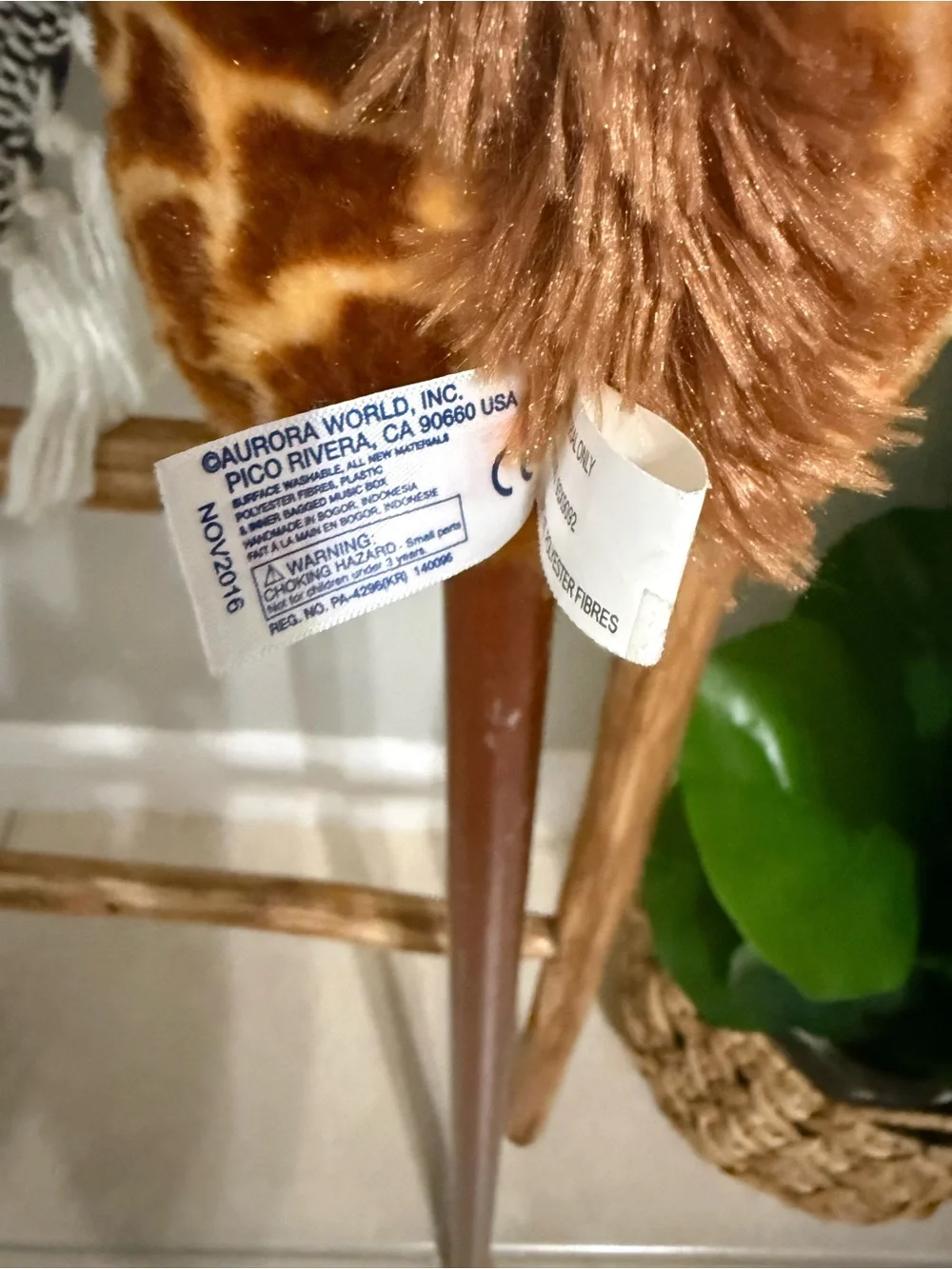 Aurora‎ Giraffe Stick Horse Sound